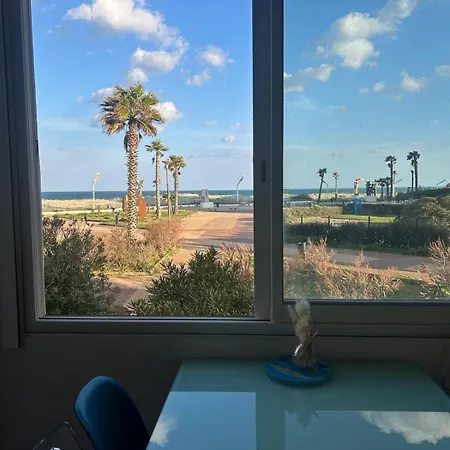 Front De Le Barcarès